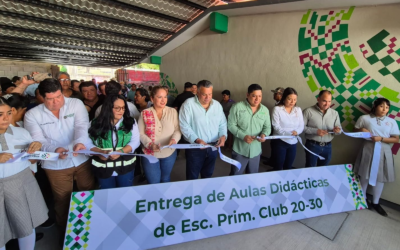 EN CIUDAD VALLES MANTIENEN CONECTIVIDAD ESCOLAR Y MODERNIZAN ESPACIOS EDUCATIVOS