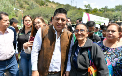 INICIA CONSTRUCCIÓN DEL CAMINO A TORRECITAS EN SANTA MARÍA DEL RÍO