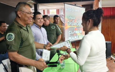 JÓVENES DE SLP CONCLUYEN CURSO DE MANEJO Y SEGURIDAD VIAL