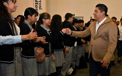 ANALIZAN USO DE DISPOSITIVOS DIGITALES EN ESCUELAS DE SAN LUIS POTOSÍ